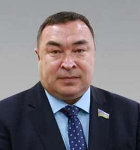 Novyukhov, Aleksandr