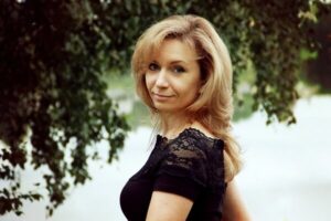 Pogrebovskaya, Irina